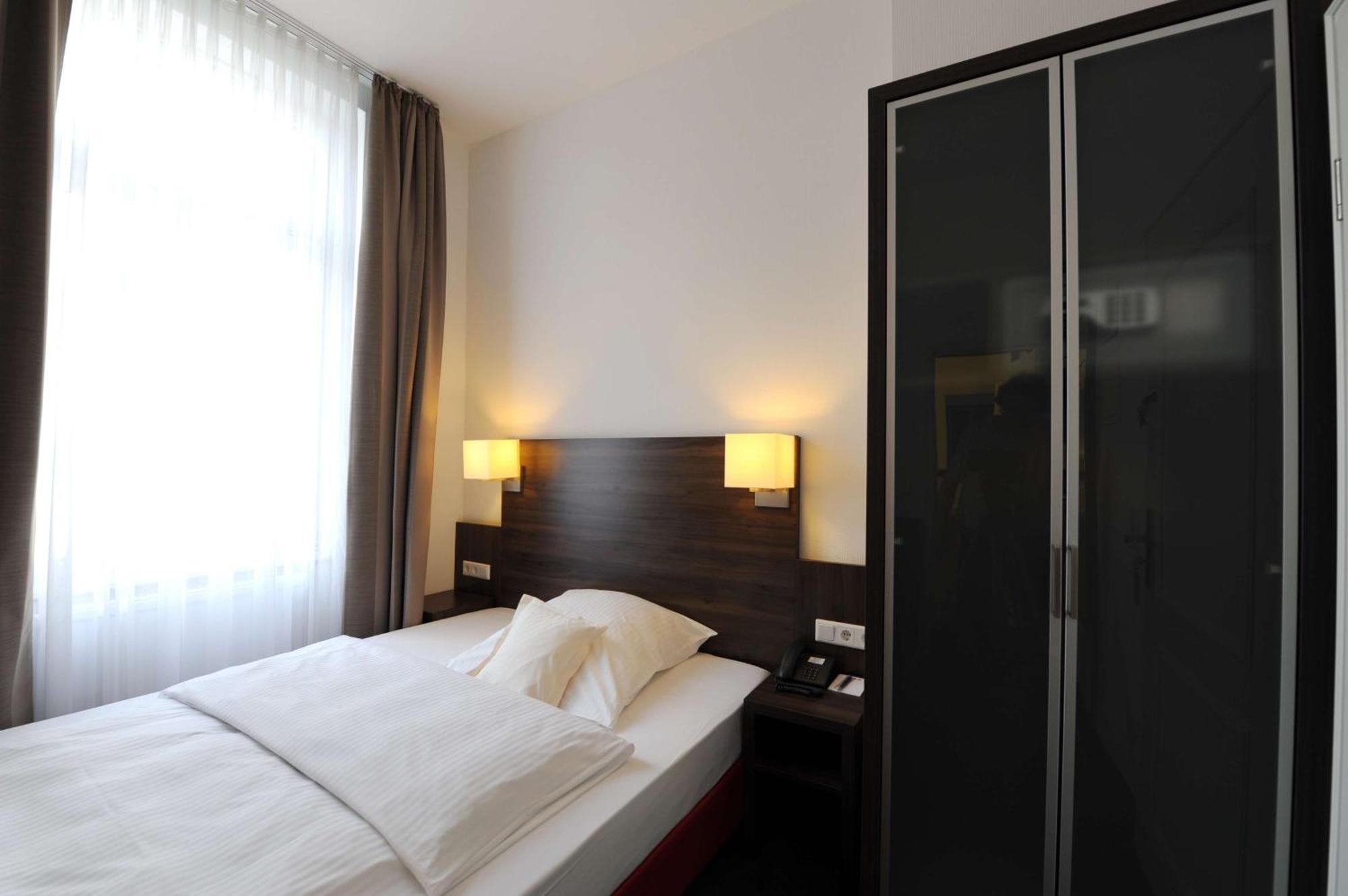 Best Western Hotel Kaiserhof Bonn Kültér fotó